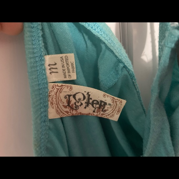 Top - Picture 2 of 3